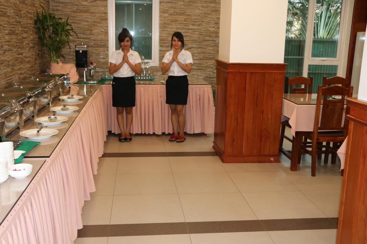 โรงแรมรีแลกซ์ พนมเปญ ภายนอก รูปภาพ